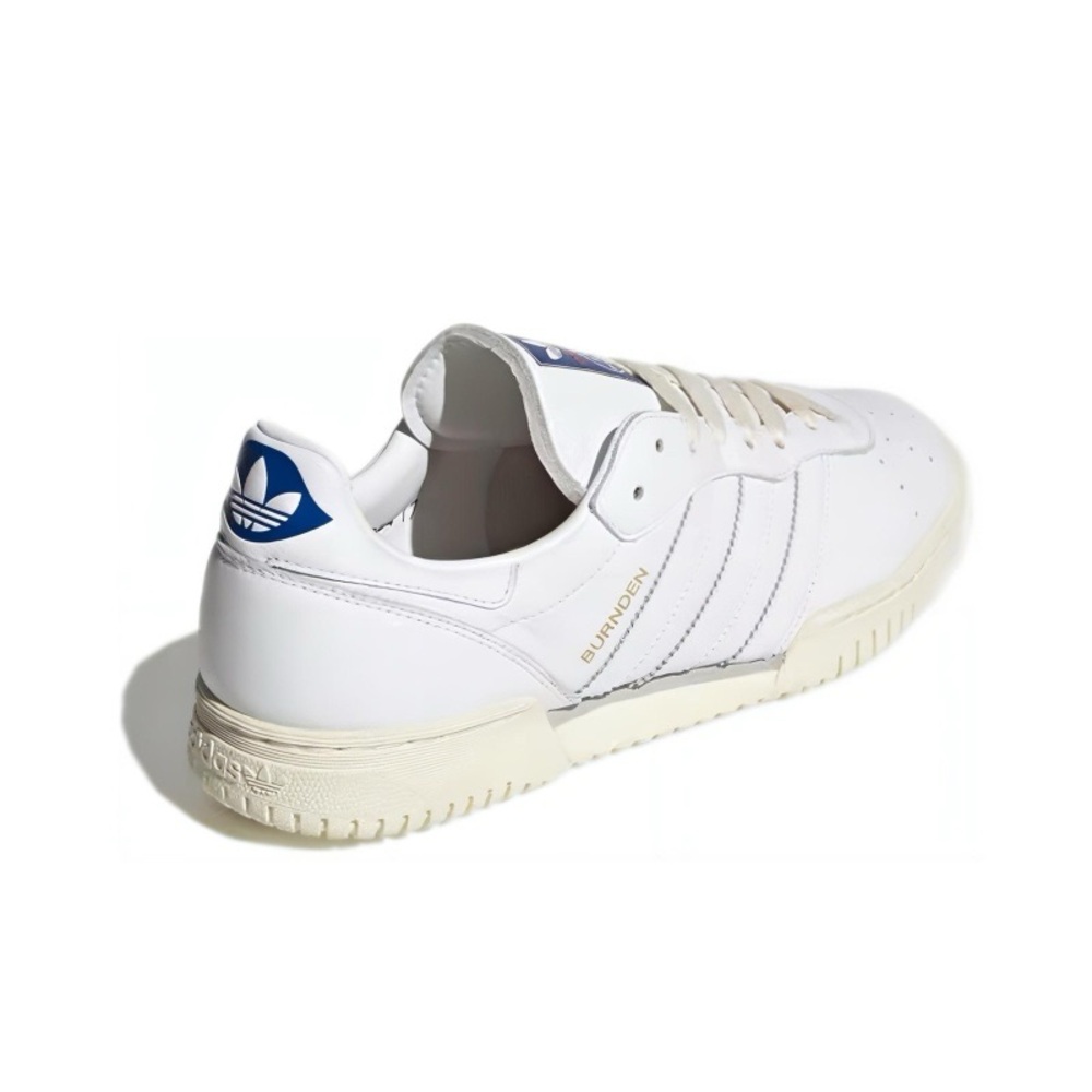 White Adidas Spezials sz W9, M7.5